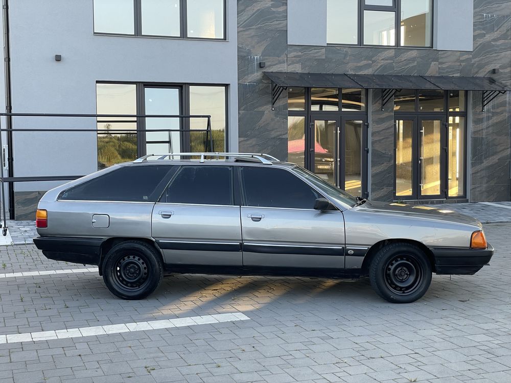 Audi 100 c3 2.3E