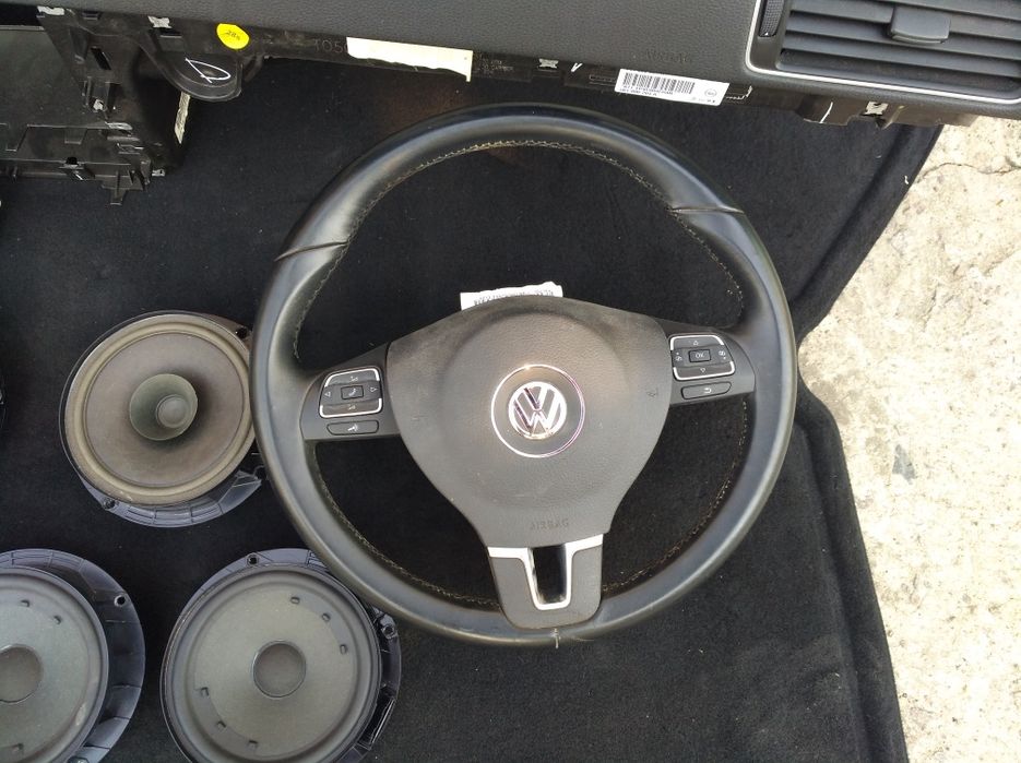 Торпеда з подушкою аірбег VW passat b7  usa пассат б7 сша запчастини