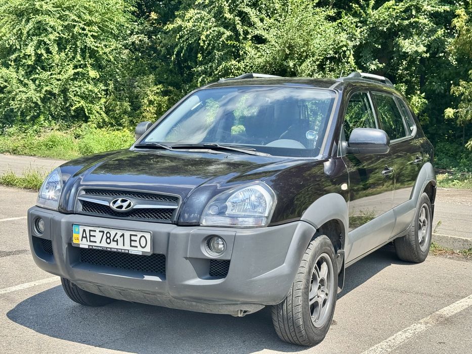 Hyundai Tucson 2.0 газ/бензин 2011 • потребує ремонту двигуна