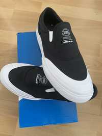 Adidas Nizza RF Slip rozmiar 44 2/3