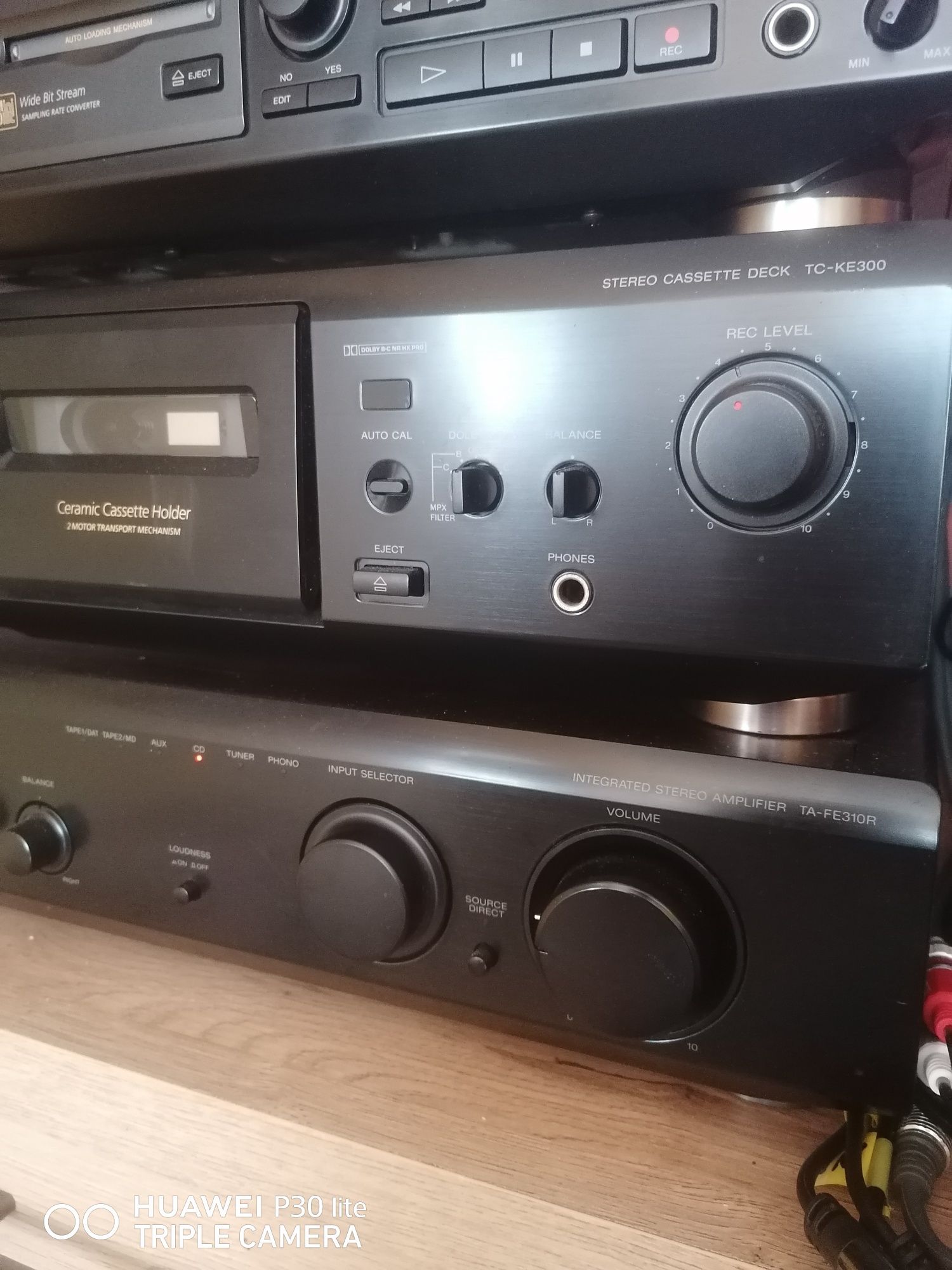 Sony TC KE -300 magnetofon kasetowy