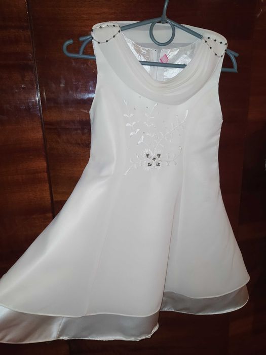 Платье для девочки 5-6 лет чешки