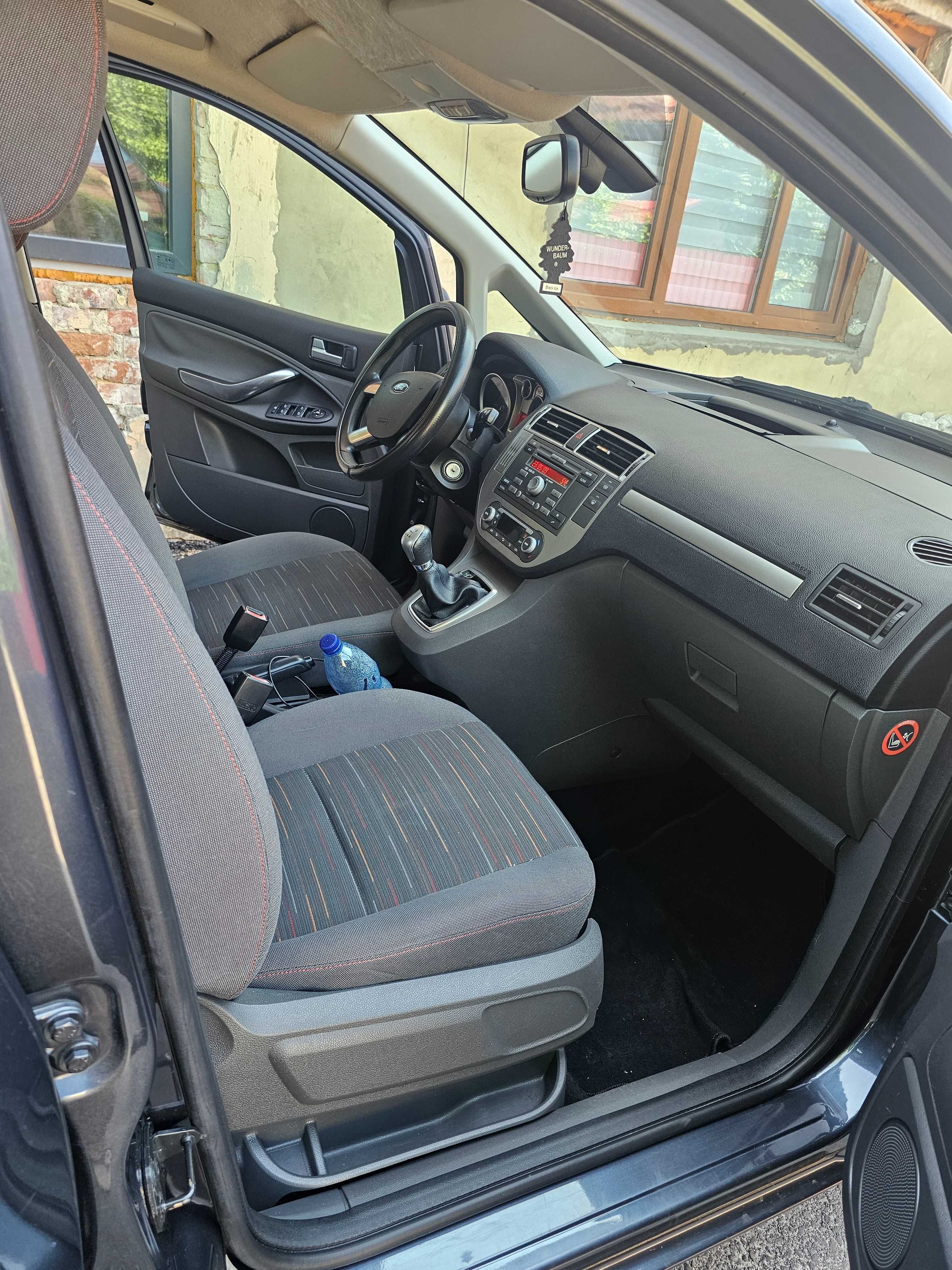 Продам Ford C-Max 2009 року бензин 1.6