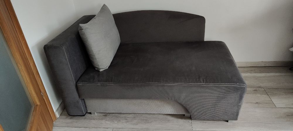 Sofa młodzieżowa z funkcją spania