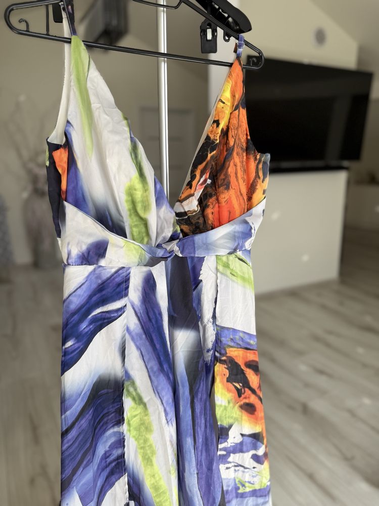 Wzorzysta sukienka maxi z dekoltem XL New Imperial