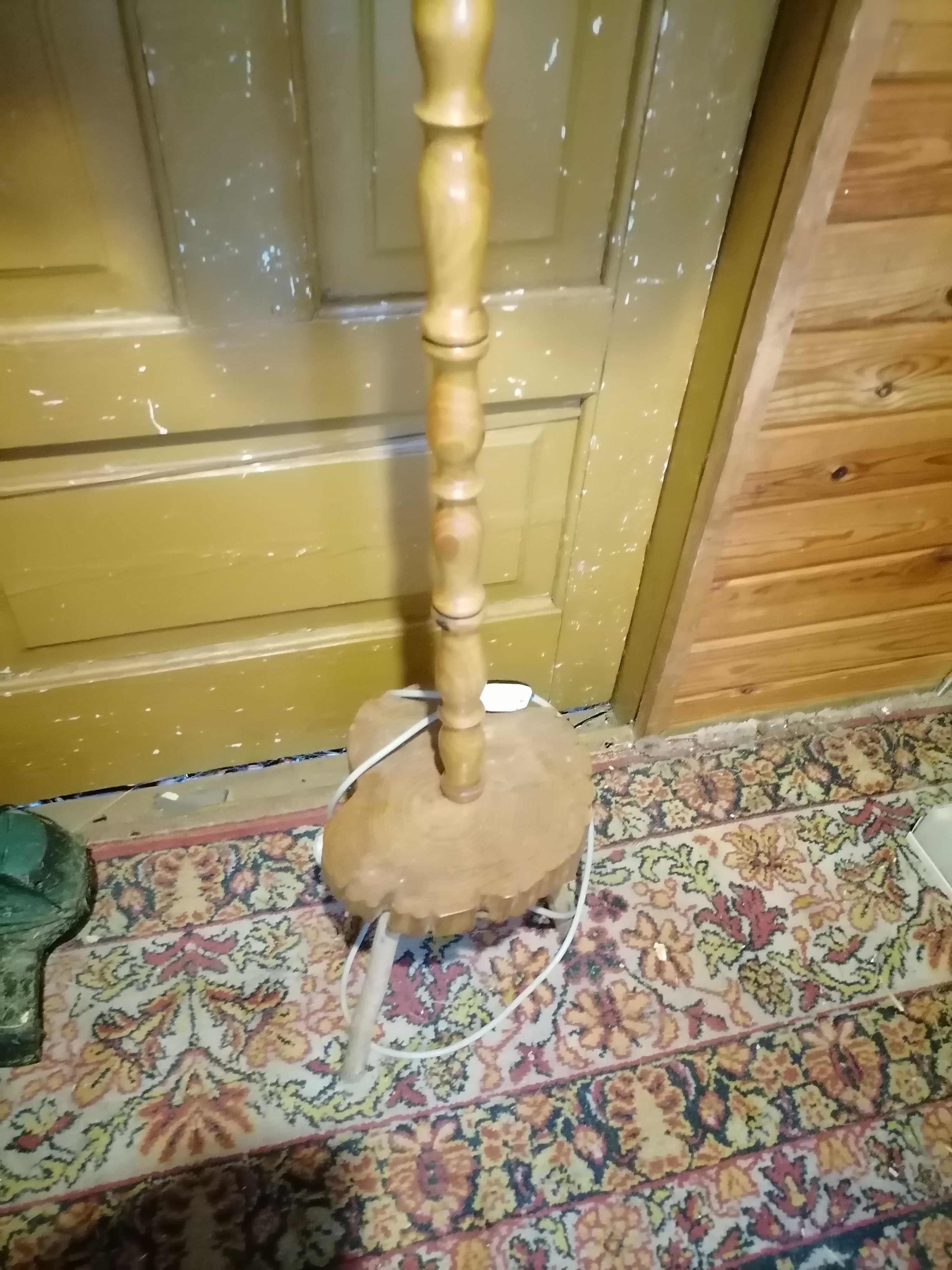 Stara Lampa Stojąca