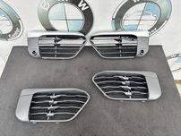 BMW X1 F48 решітки переднього бампера бмв х1 ф48