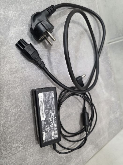 Ноутбук Acer ES1-512