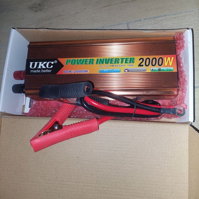 Інвертер 2000w з USB  відозмінений, але холодильник працює