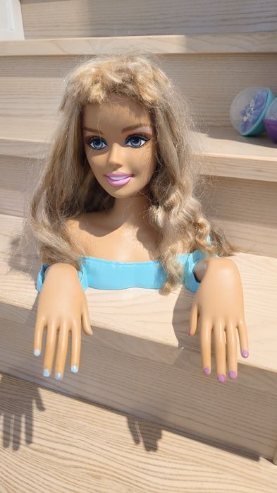 Duża lalka do czesania malowania głową