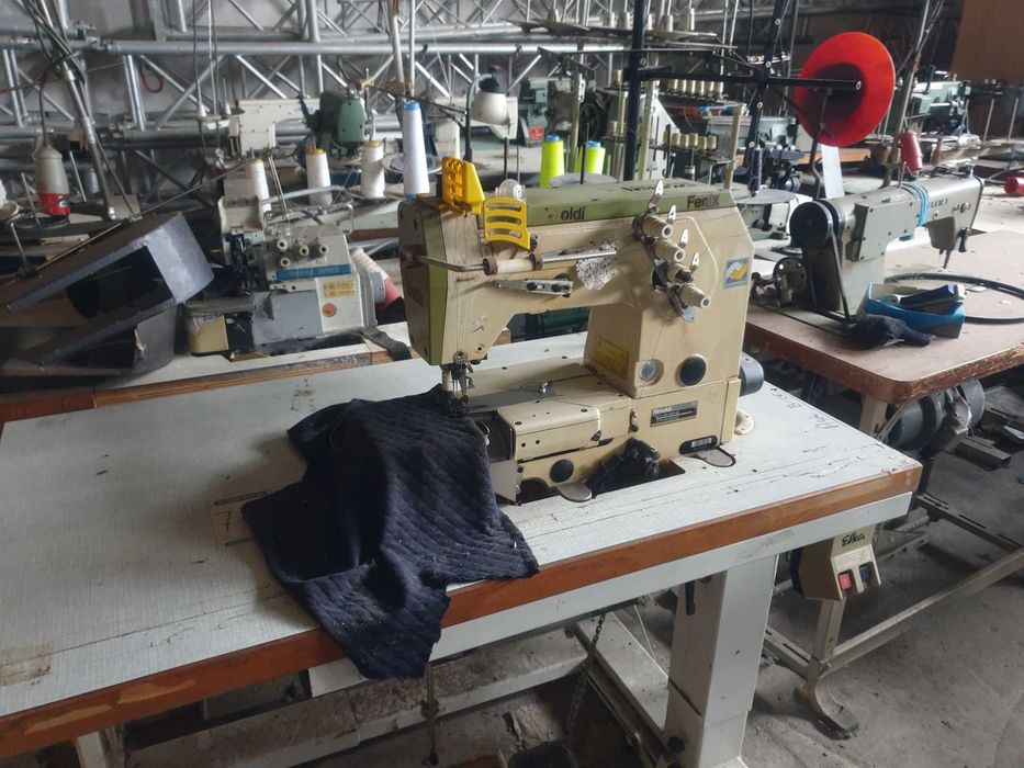 Maszyna szyjaca Renderwka Rimoldi