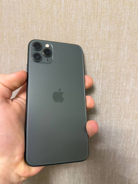 Айфон 11про в хорошем состоянии