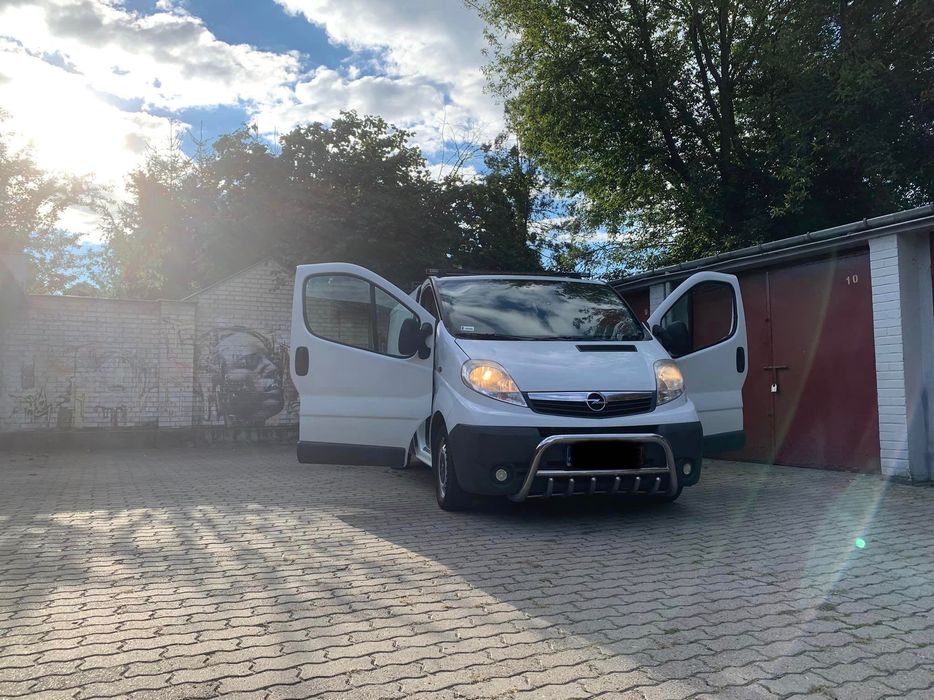 OPEL VIVARO 2008r 2.0 + klimatyzacja
