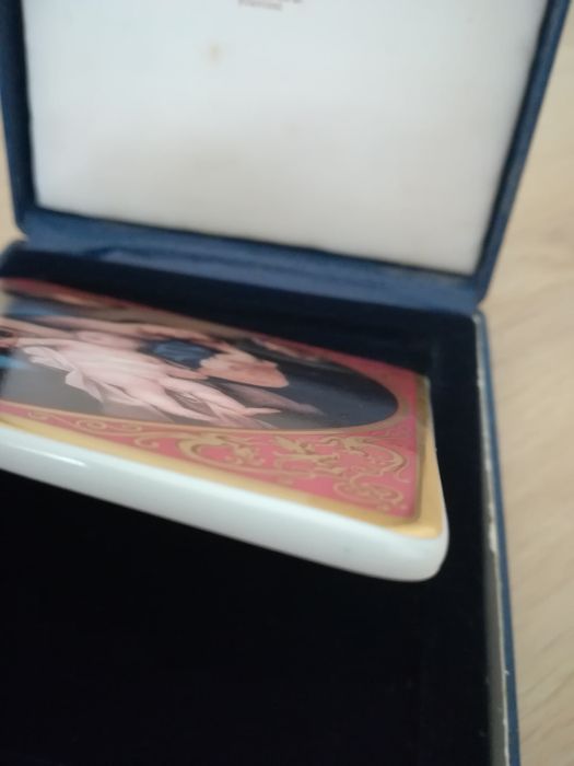 Placa em porcelana Vista Alegre dia da mãe 2001