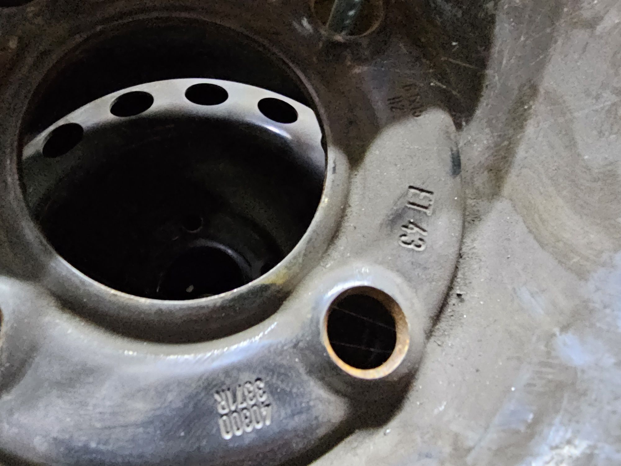 Felgi Stalowe Renault Clio IV R15 4x100 ET43-6J