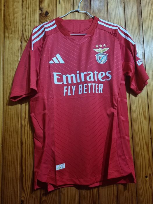 Camisolas de equipas de futebol