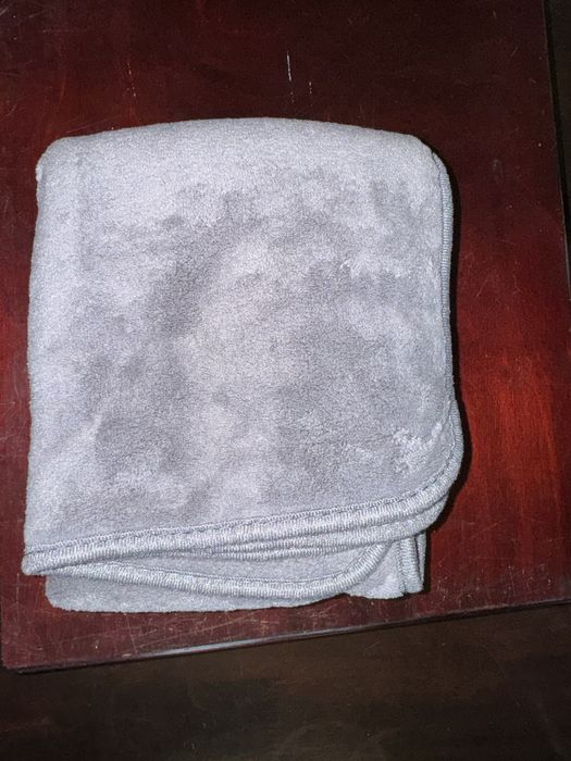 Ганчірка тряпка з мікрофібри для авто вбирає воду