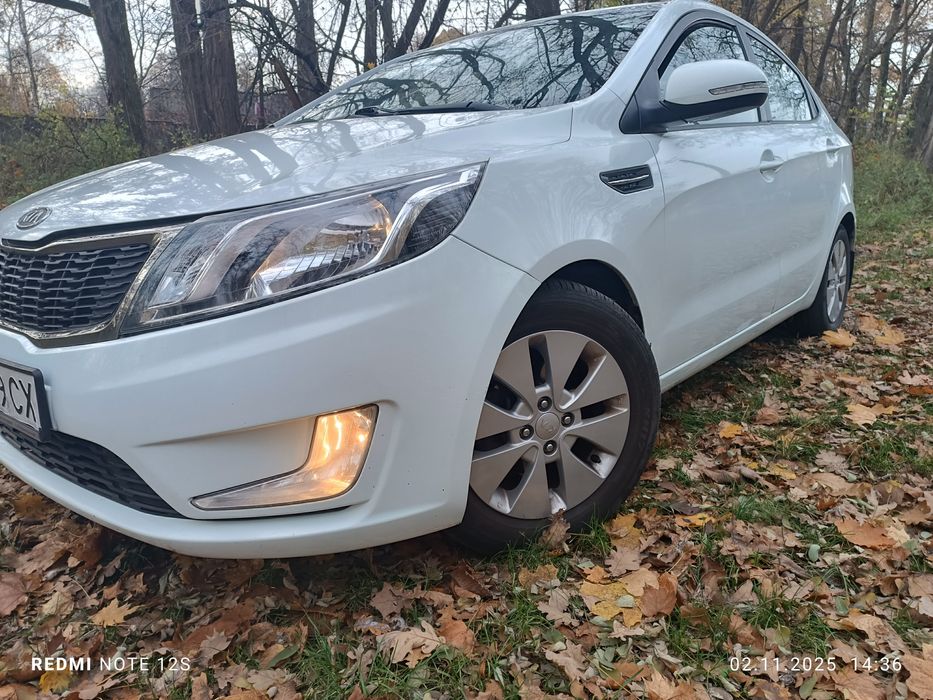Продам авто kia rio