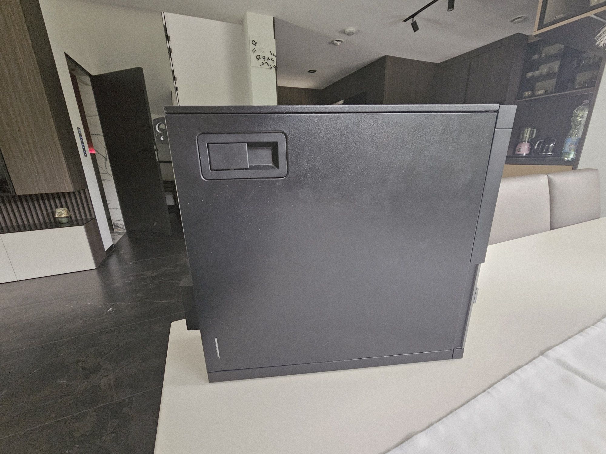 Komputer Dell plus monitor