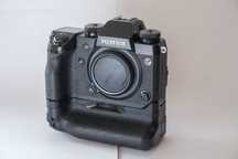 FujiFilm X-H1 + vertical Grip VPB-XH1 + 3 baterias (NP-W126s)