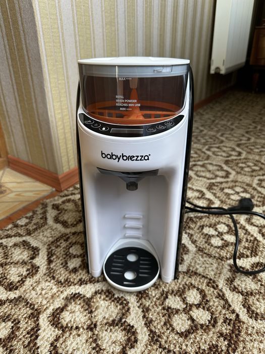 Продається Babybrezza для приготування дитячої суміші