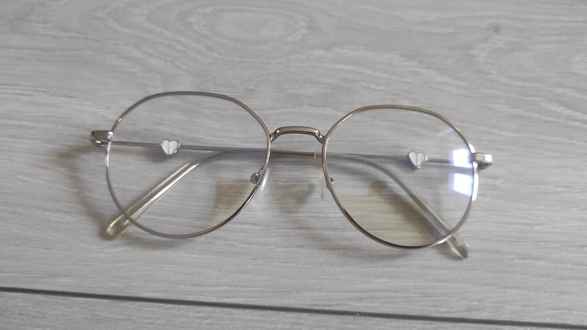 Okulary, oprawy  damskie zerówki nowe