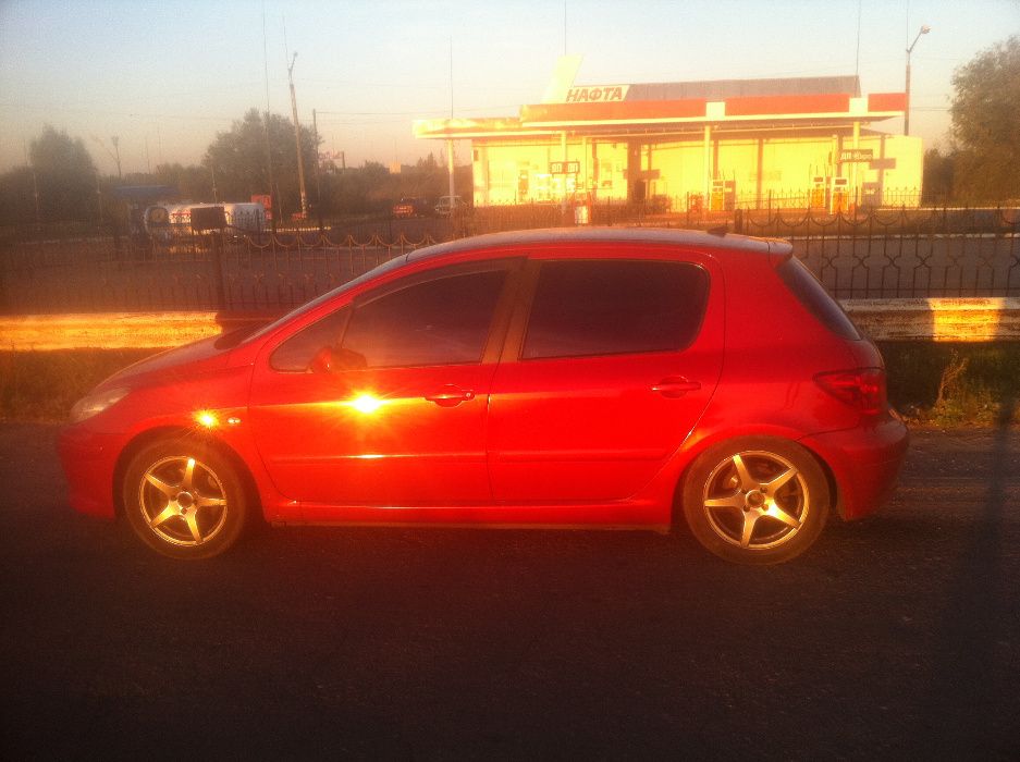 Peugeot 307, битый, крашеный