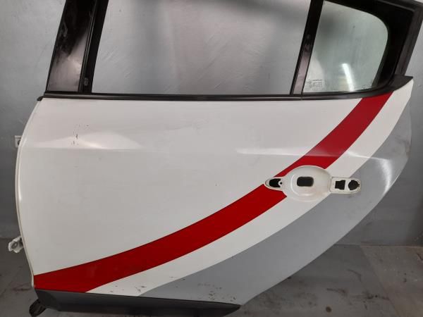 Porta trás esquerda RENAULT Megane III (BZ0_)
