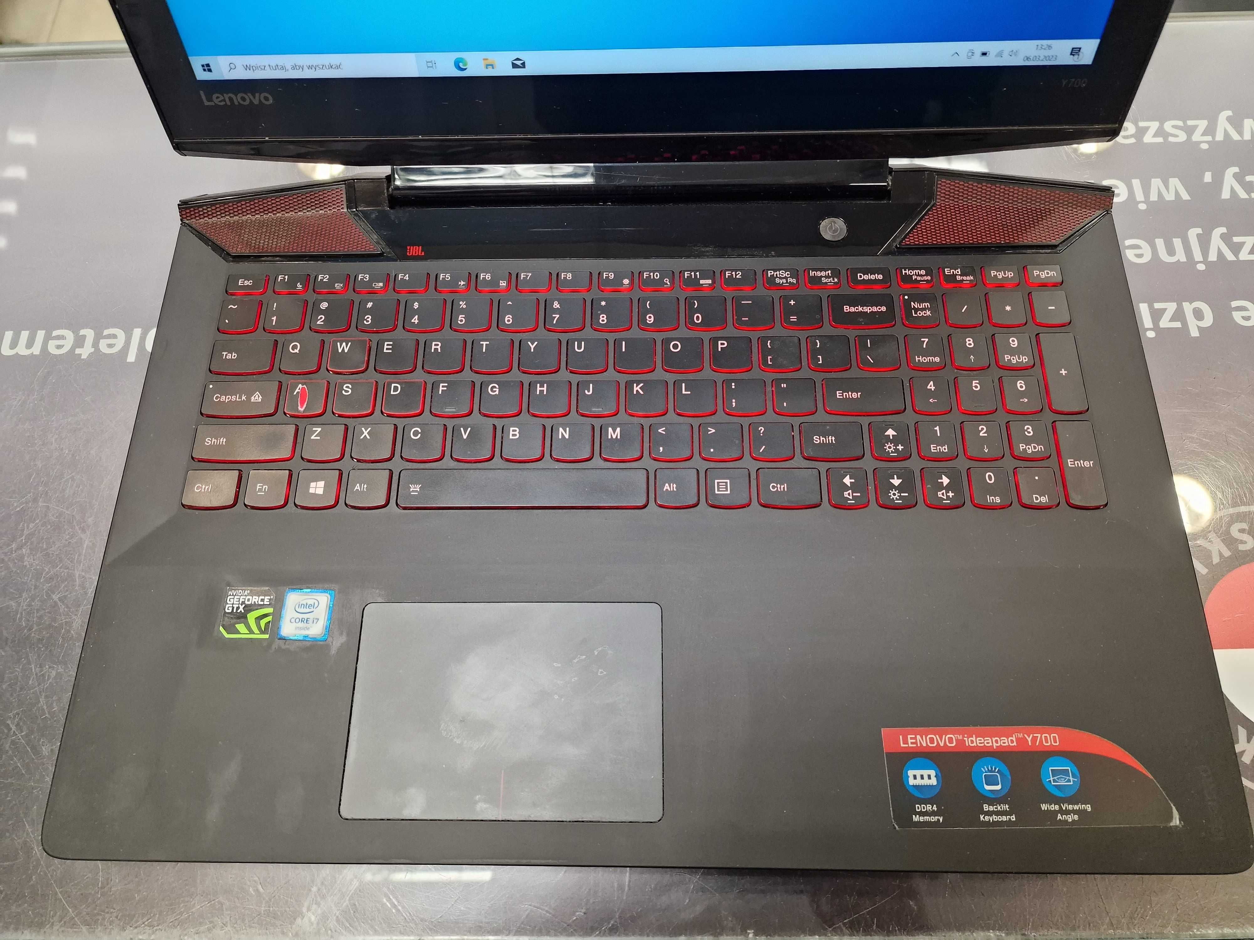 Lenovo Ideapad Y700/ i7-6700HQ/ 8GB/ 512GB/ GTX 960M 4GB/ W10