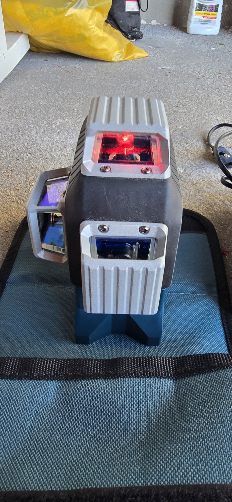 Laser BOSCH Professional GLL3-80 C