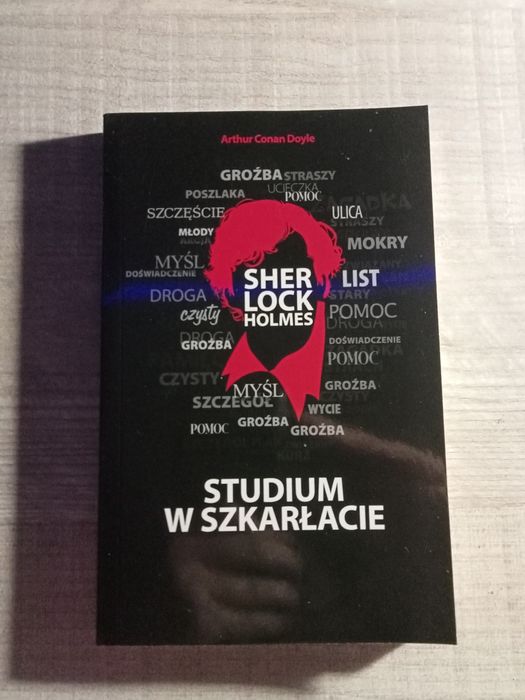 Książka Sherlock Holmes studium w szkarłacie
