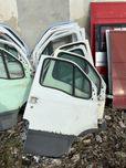 Передні двері Iveco E3, E4 двері Івеко