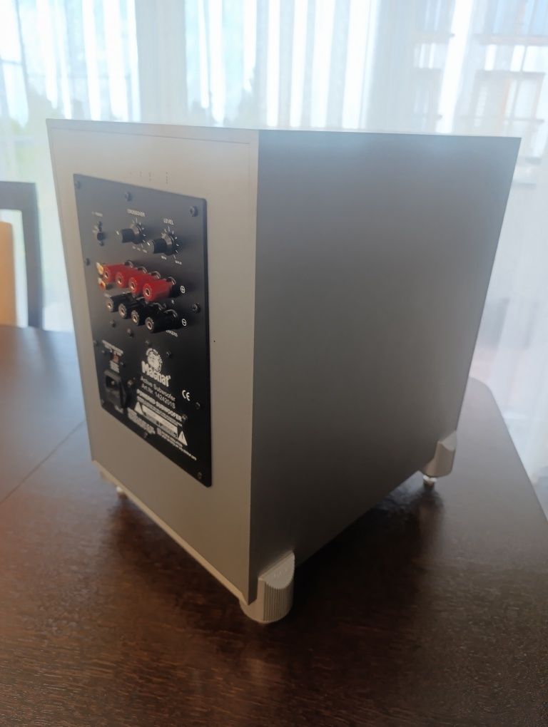 Wieża Technics EH 750 ( 5:1) z subwooferem magnat