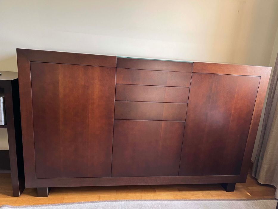 Móvel aparador como novo