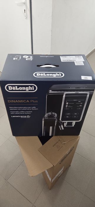Exspres automatyczny do kawy DeLonghi Dinamica