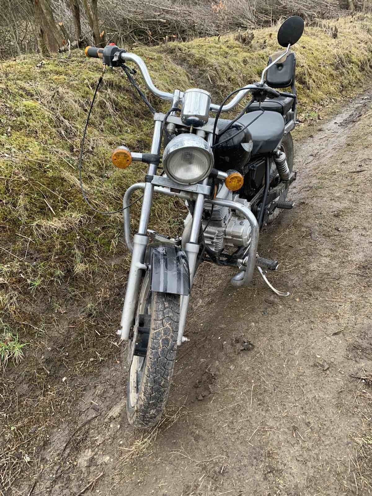 Продам мотоцикл Geon ,на ходу.