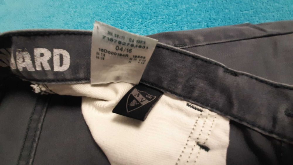 Джинси Vans чоловічі 32 розмір