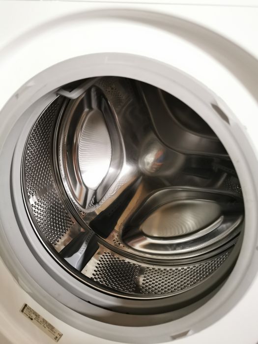 Пральна машина "Бош 6 Серія! "Вузька 40см!6кг! Стан супер!