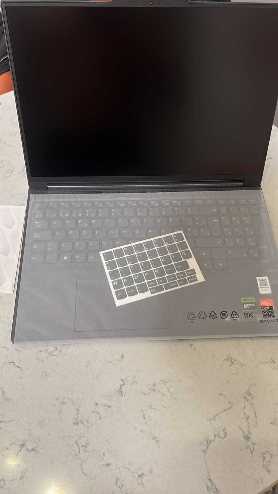 Laptop LENOVO Legion Slim 5 16APH8 16" IPS 165Hz R7-7840HSRTX4060 nowy