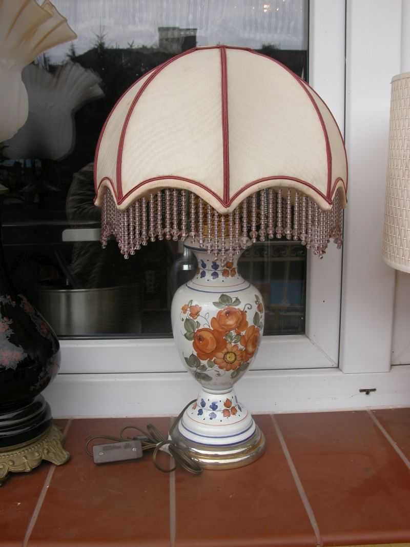 kolekcjonerska stara lampka - lampa abażur z koralikami