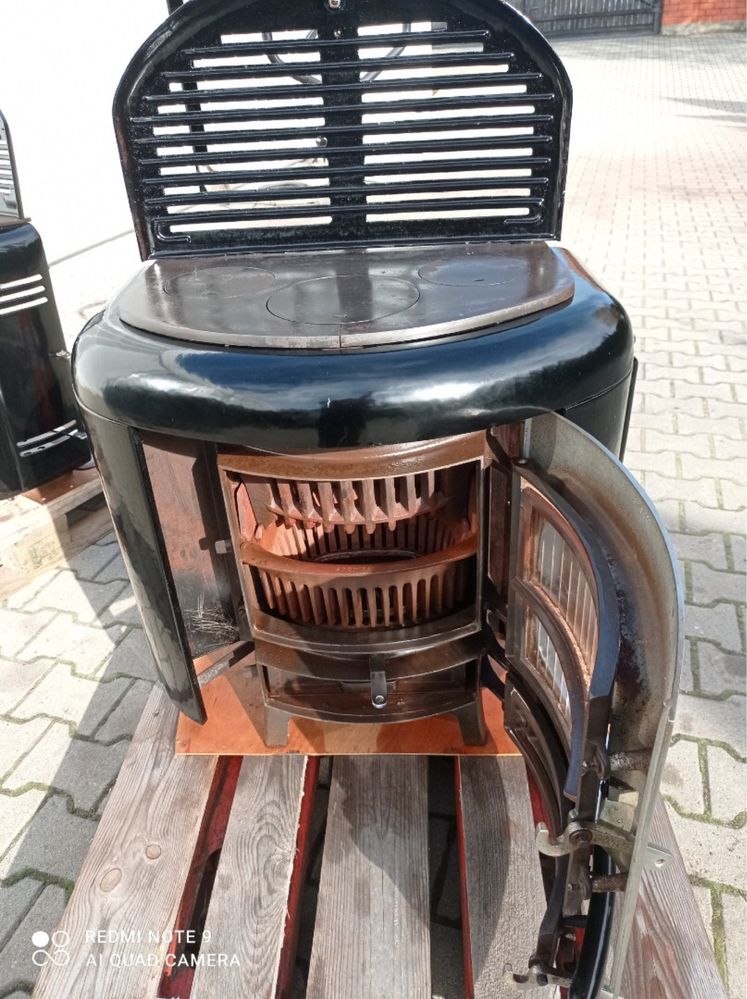 Piec zeliwny koza kuchnia weglowa PRL Nowa