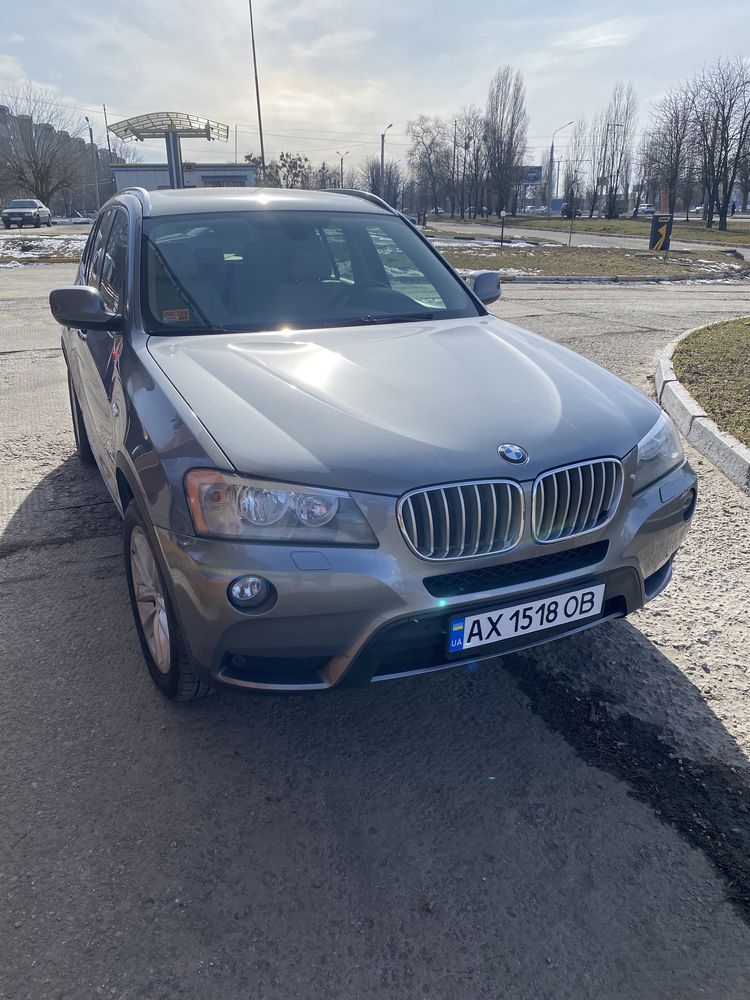 Продам BMW X3 F25 2013