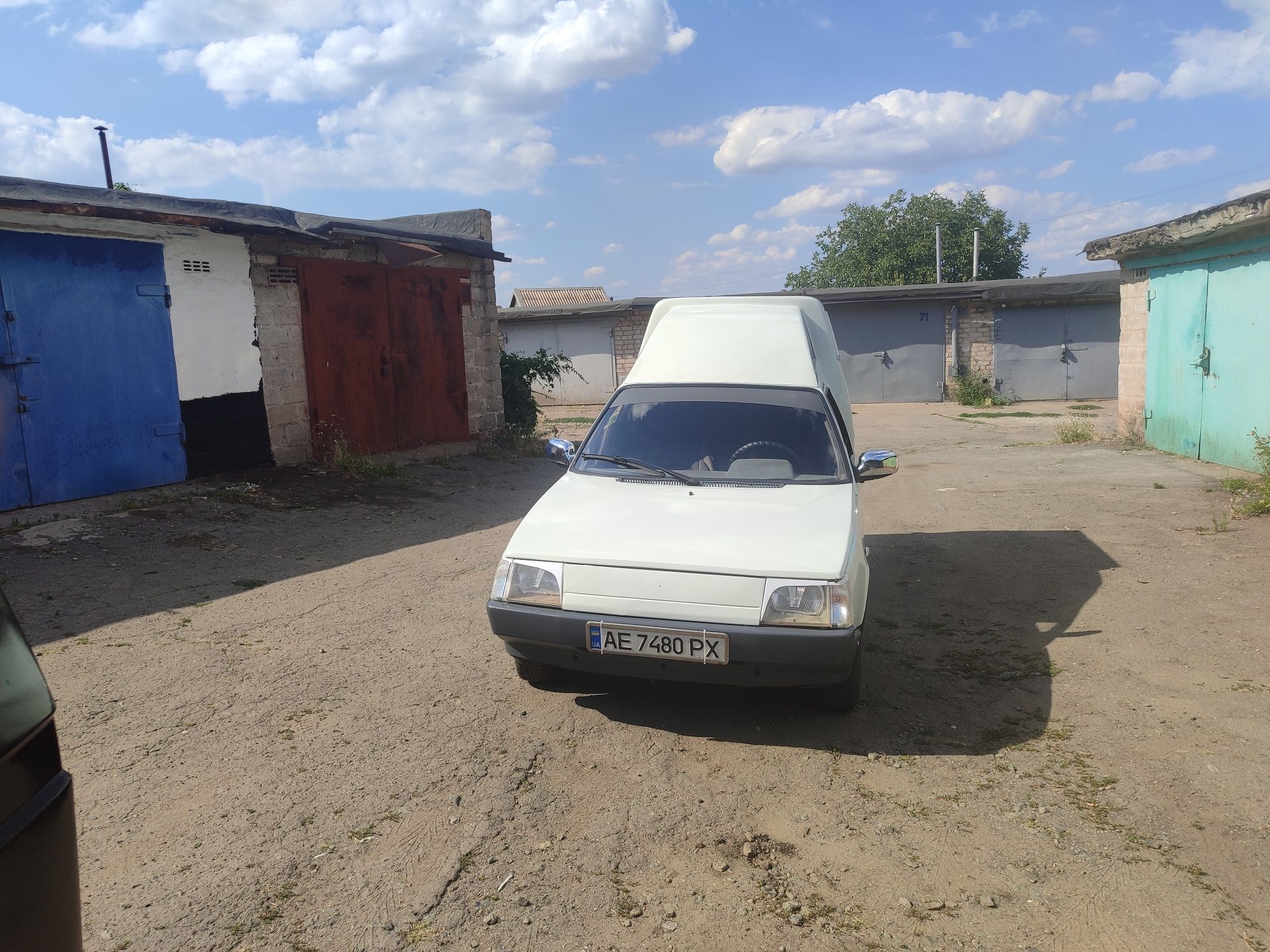 Продам свою таврюшку