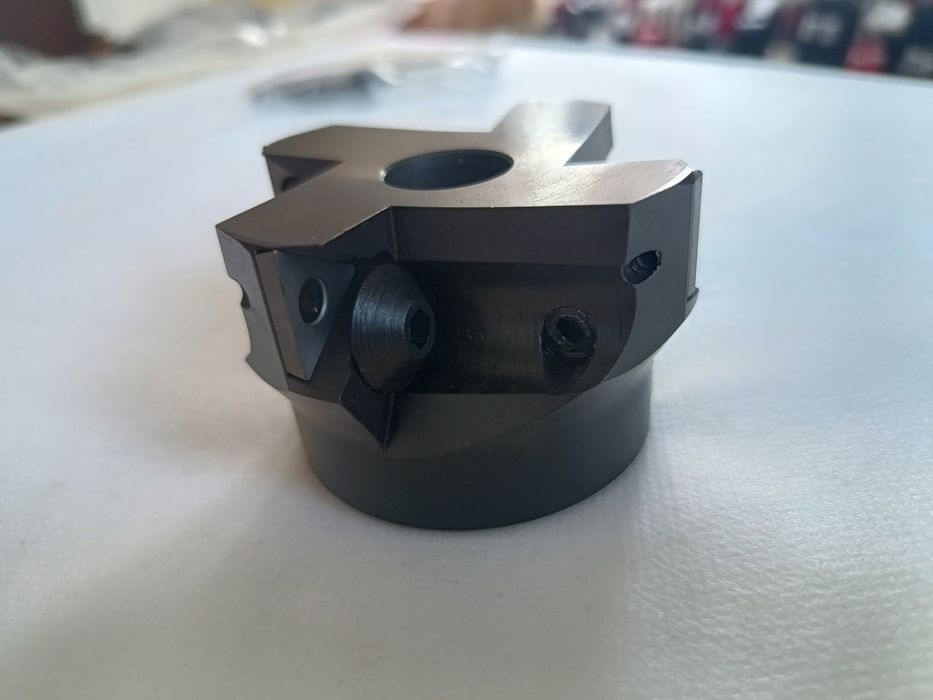 Frez składany nasadzany walcowo-czołowy 220.17