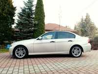 BMW E90 2litrowa benzyna