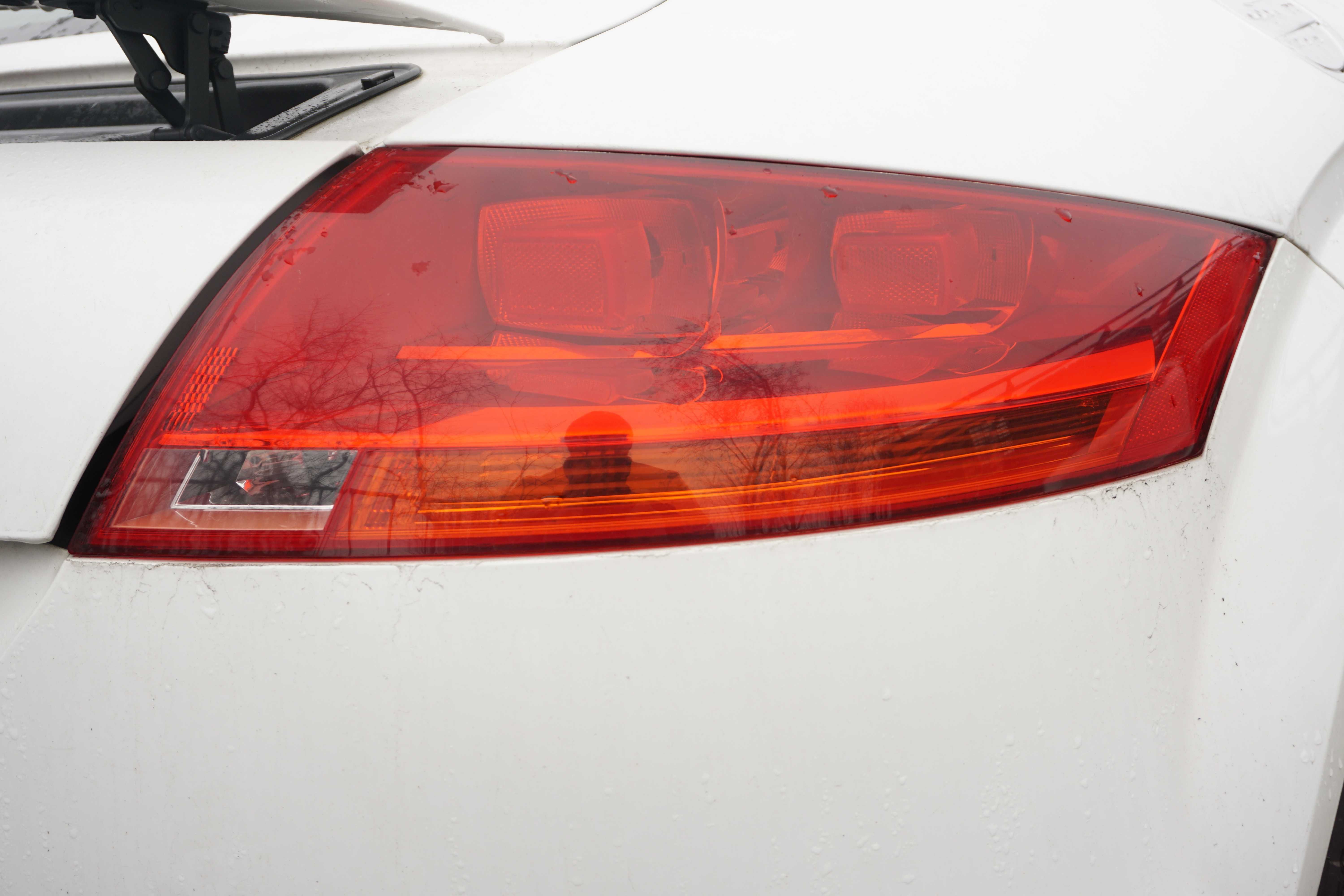 Audi TT 8J Coupe tylna lampa prawa lampa tył prawa Ładna*