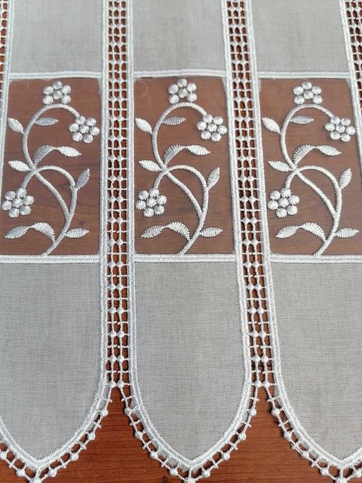 Zazdrostka,firanka panelowa,haft,gipiura wys.40cm.