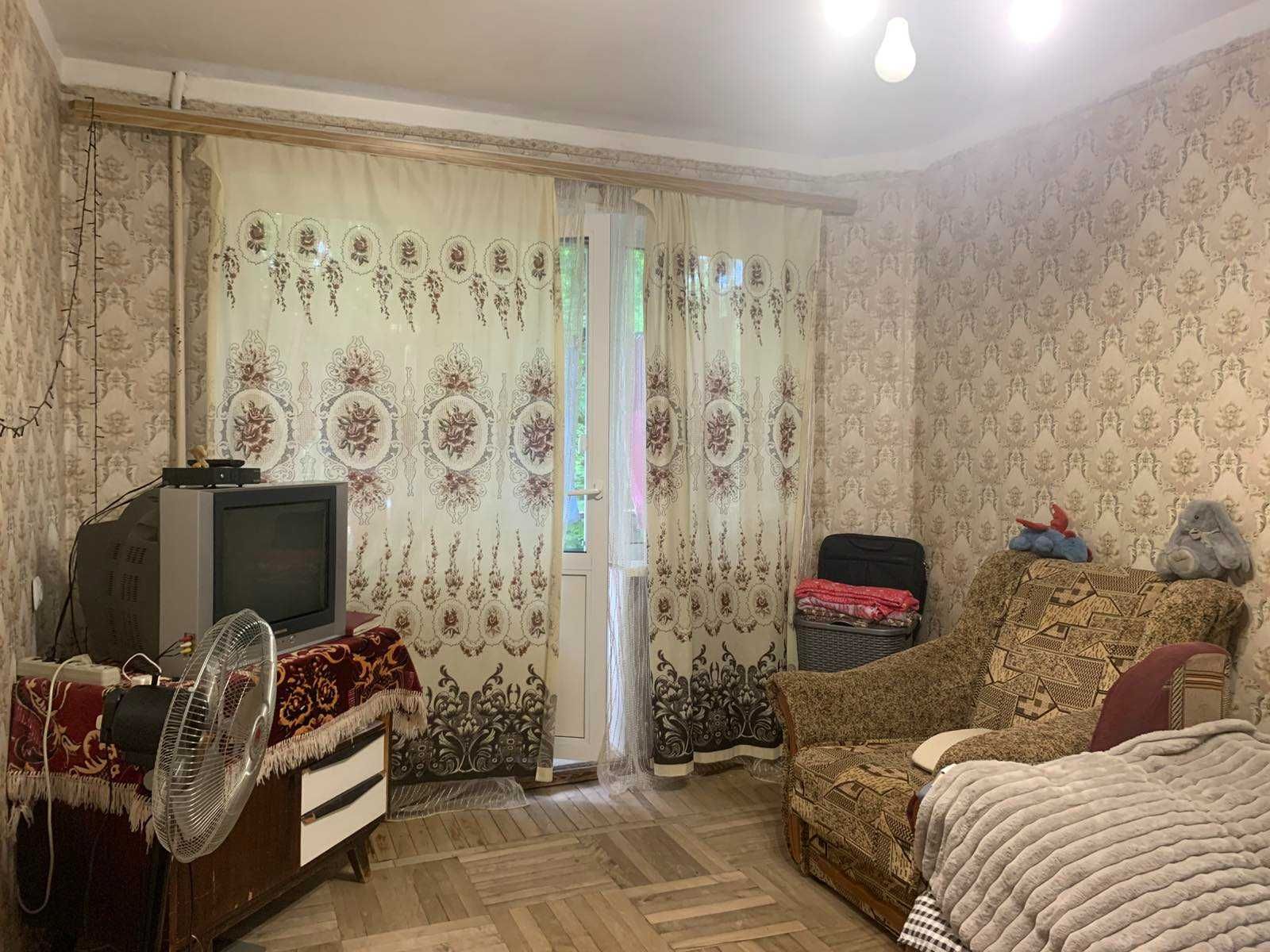 Продам 2к-квартиру на Черемушках, ул. Космонавтов