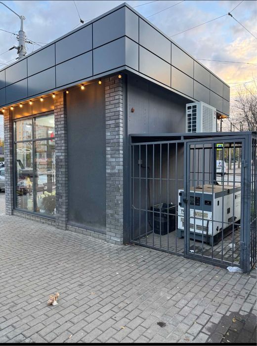 Продаем сеть шаурмы в Днепре.