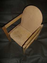 Стул, стульчик деревянный детский.